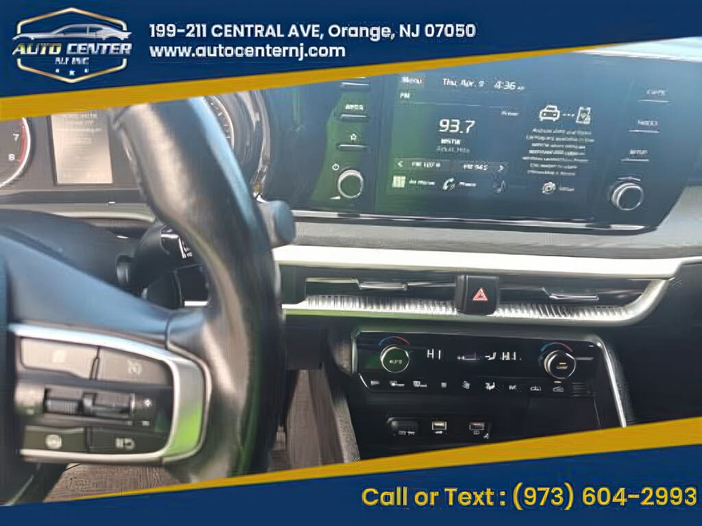 Vehicle view 14