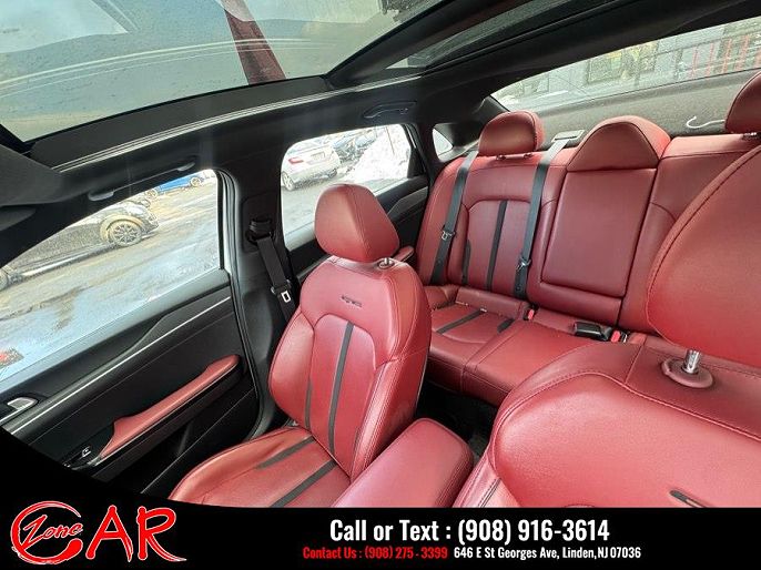 Vehicle view 19