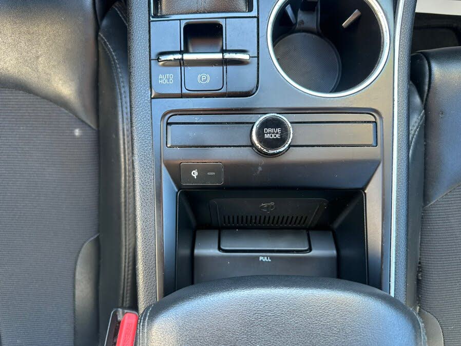 Vehicle view 19
