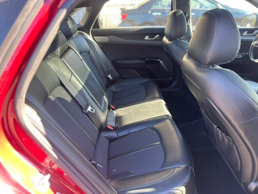 Vehicle view 27