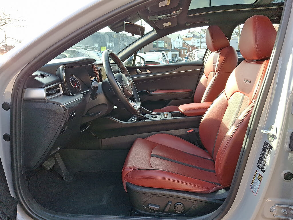 Vehicle view 13