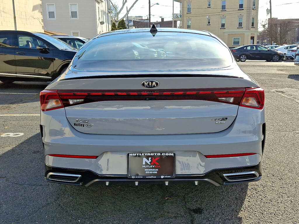 Vehicle view 5