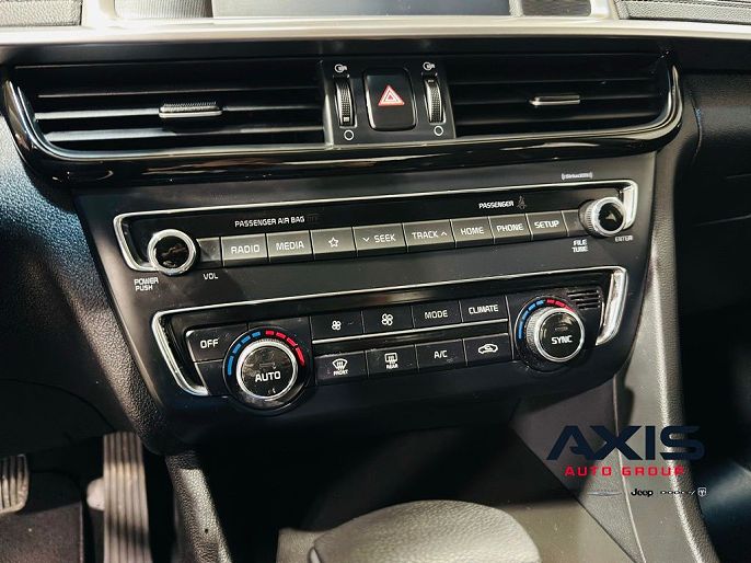 Vehicle view 33