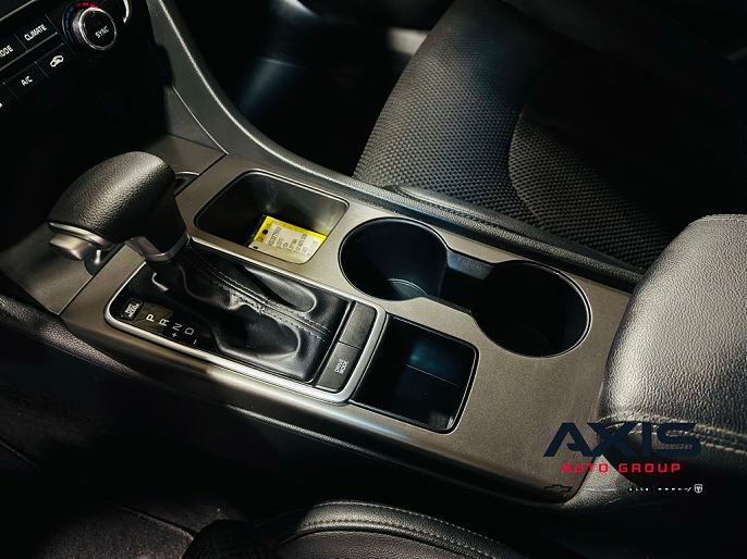 Vehicle view 34