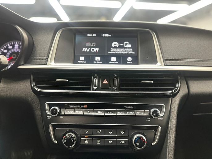 Vehicle view 14
