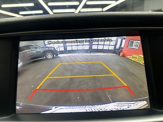 Vehicle view 25