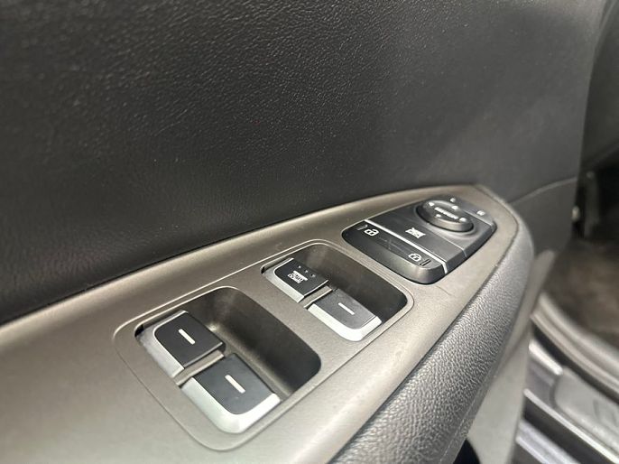 Vehicle view 28