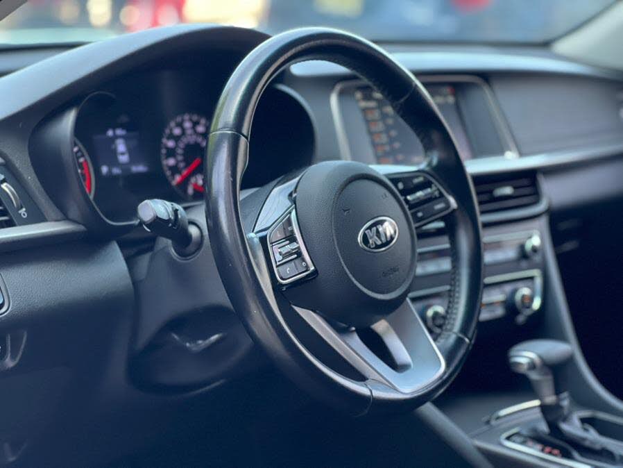 Vehicle view 18