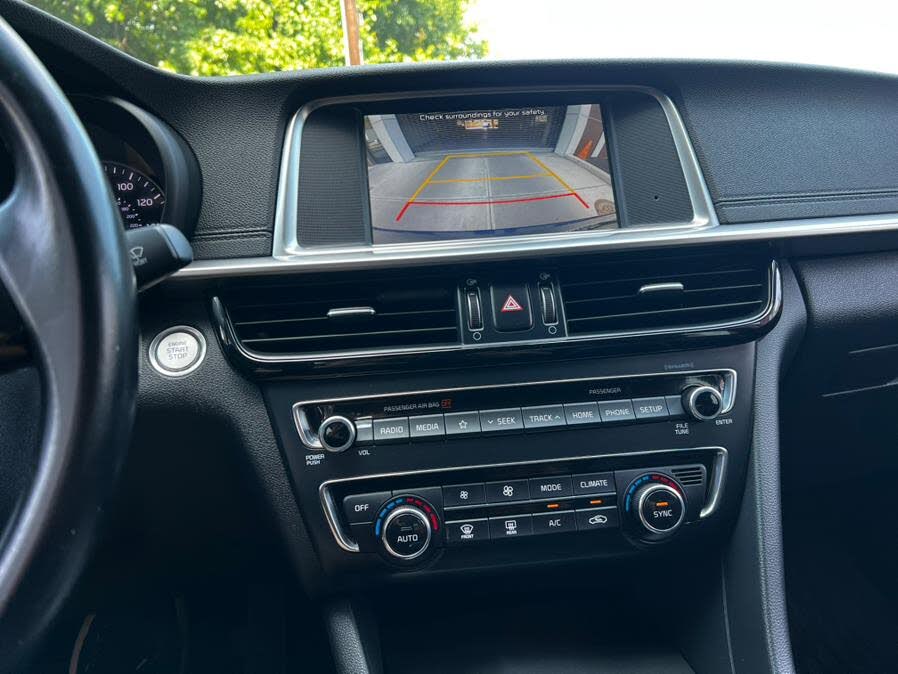 Vehicle view 19