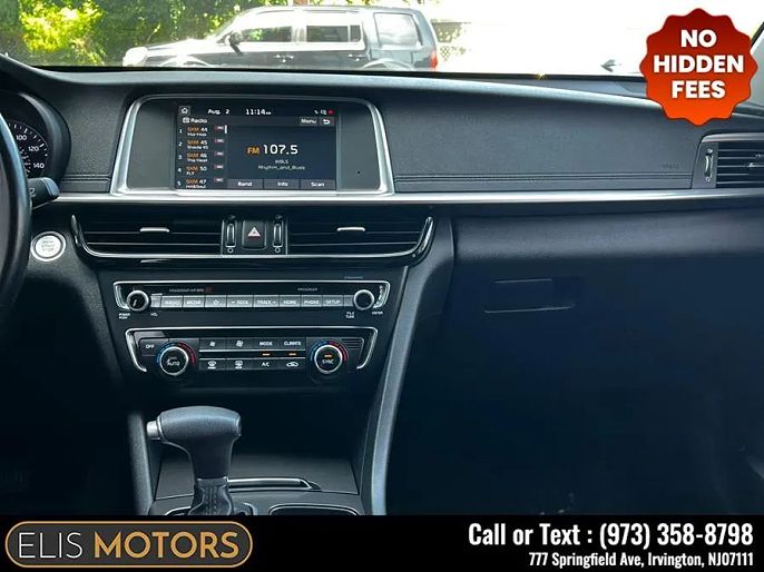 Vehicle view 33