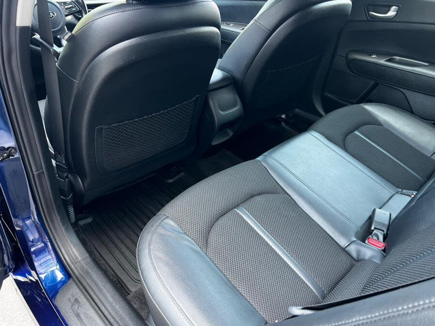 Vehicle view 9