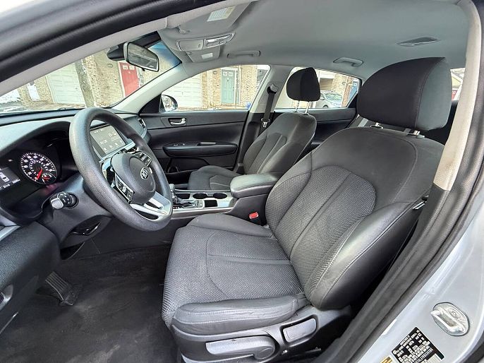 Vehicle view 19