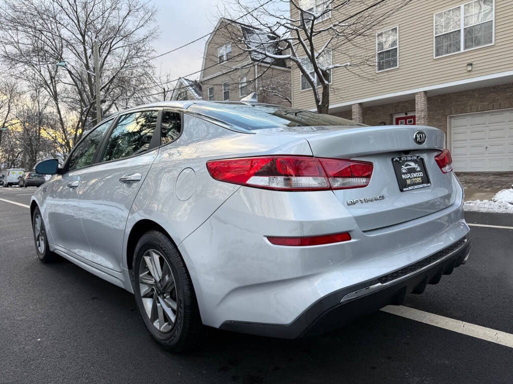 Vehicle view 6