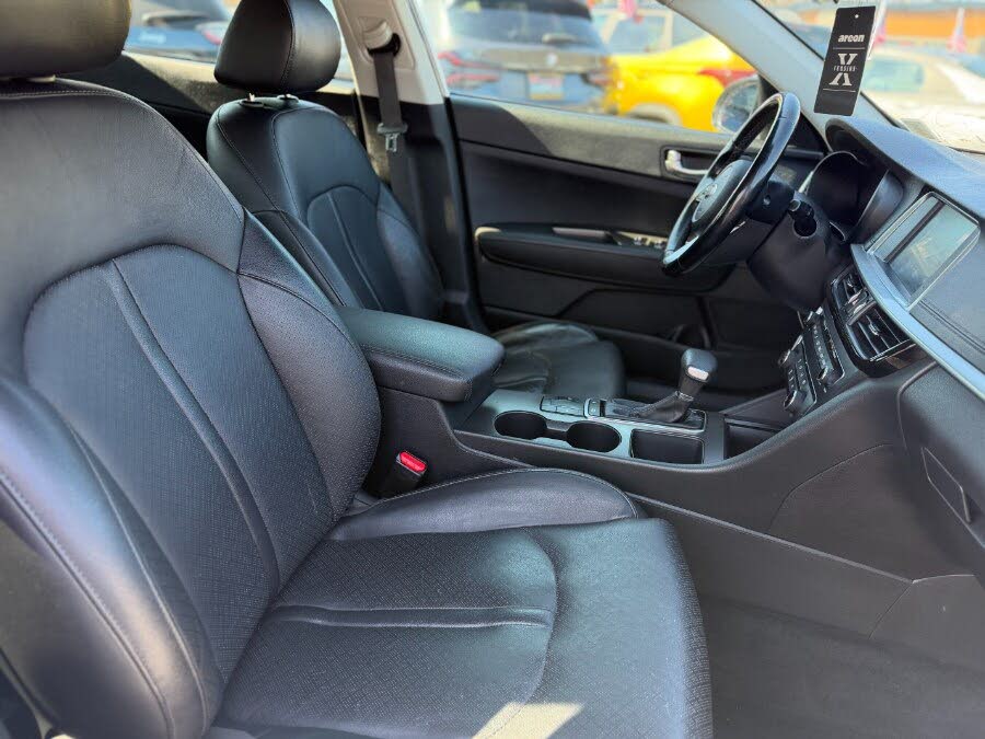 Vehicle view 18