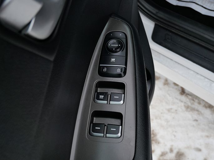 Vehicle view 13