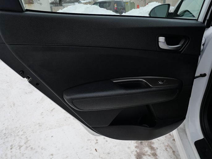 Vehicle view 16