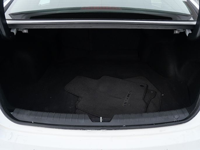 Vehicle view 19