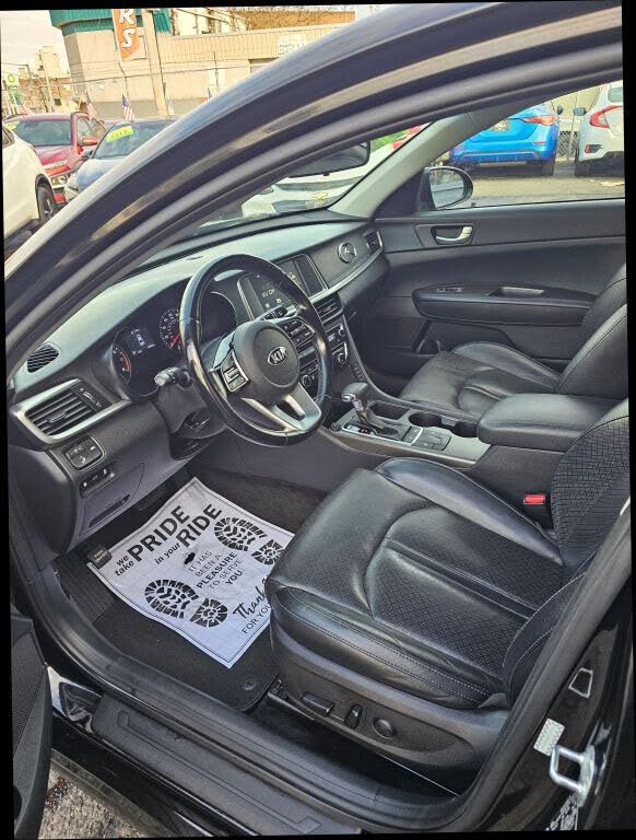 Vehicle view 6