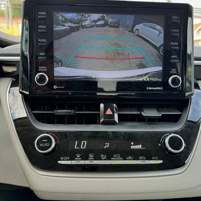 Vehicle view 8