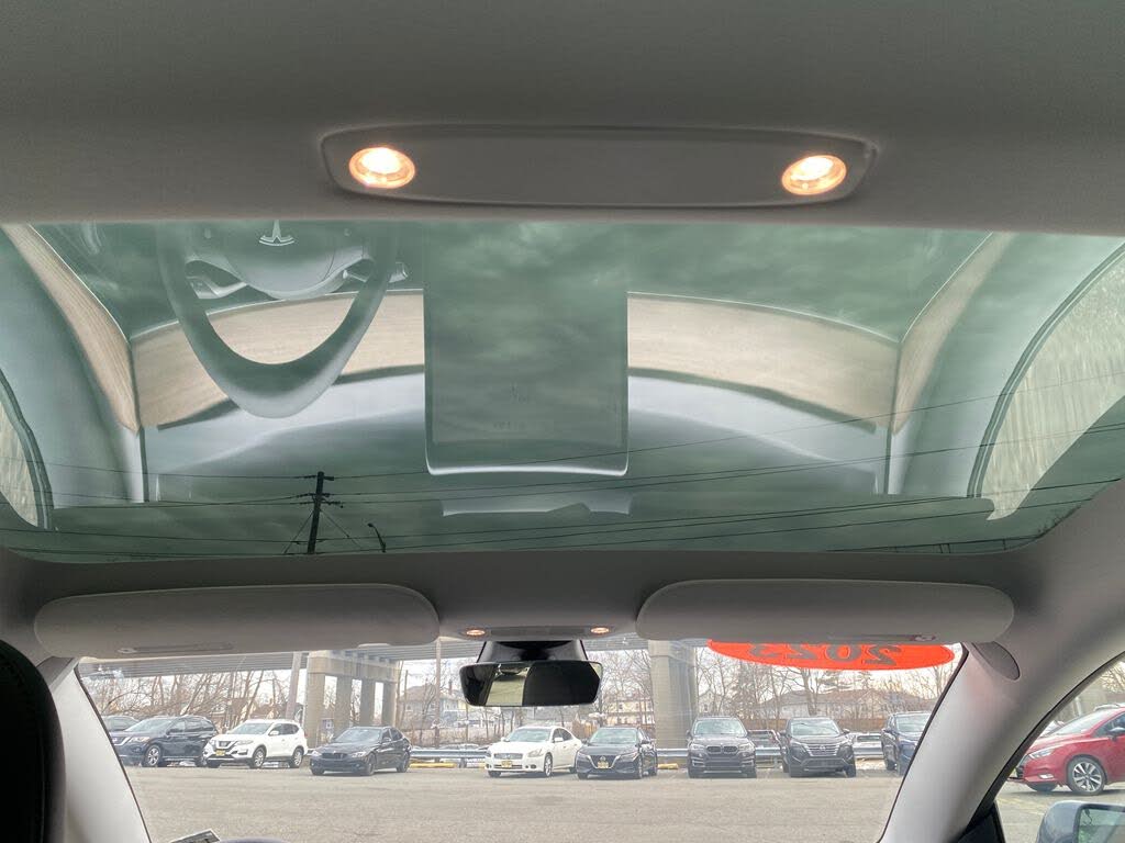 Vehicle view 13