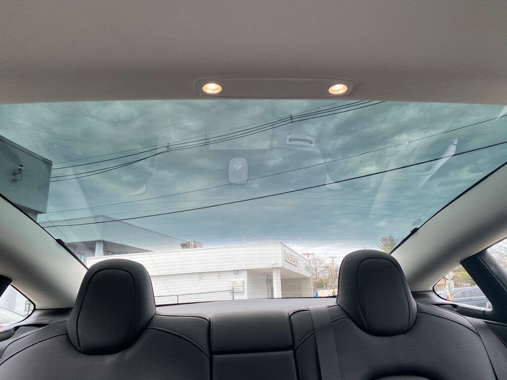 Vehicle view 18