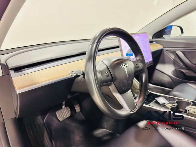 Vehicle view 20