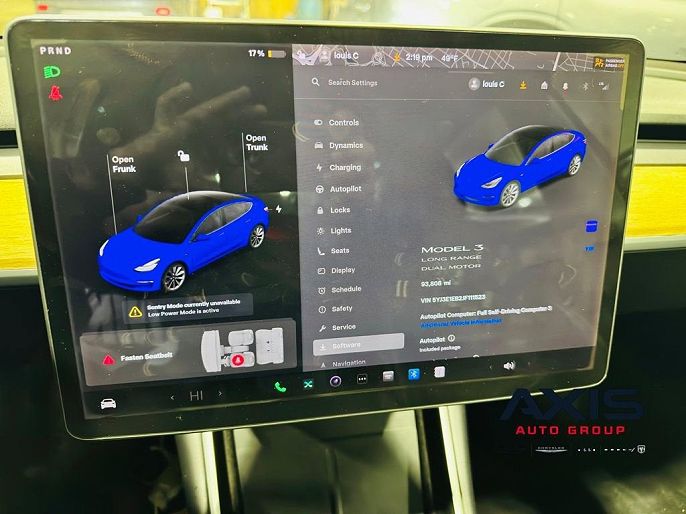 Vehicle view 34