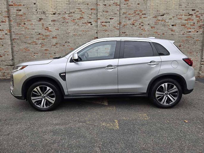Vehicle view 5