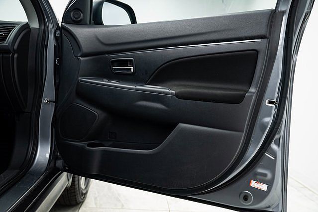 Vehicle view 21