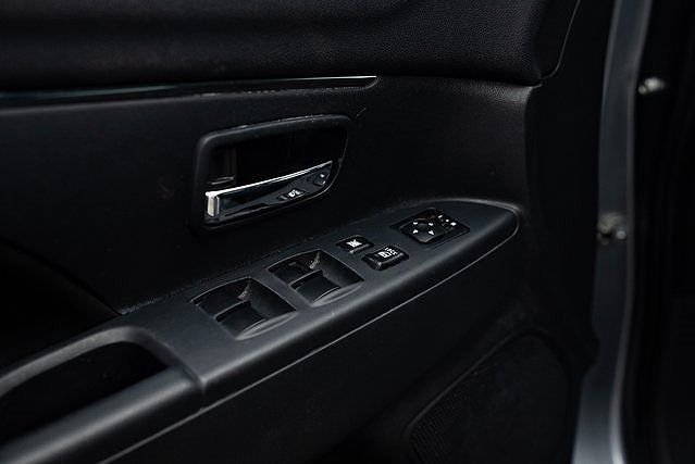 Vehicle view 27