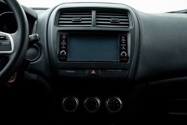 Vehicle view 34