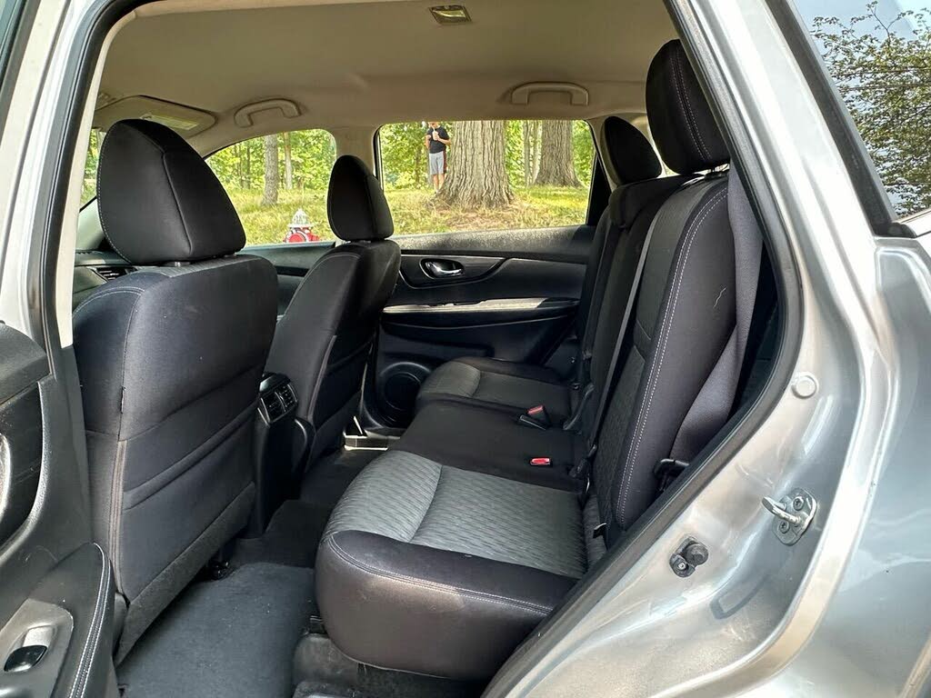 Vehicle view 13