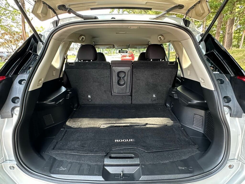 Vehicle view 16
