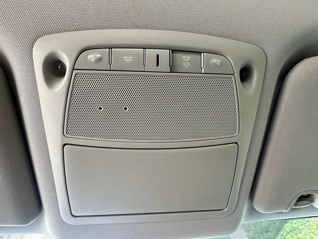 Vehicle view 27
