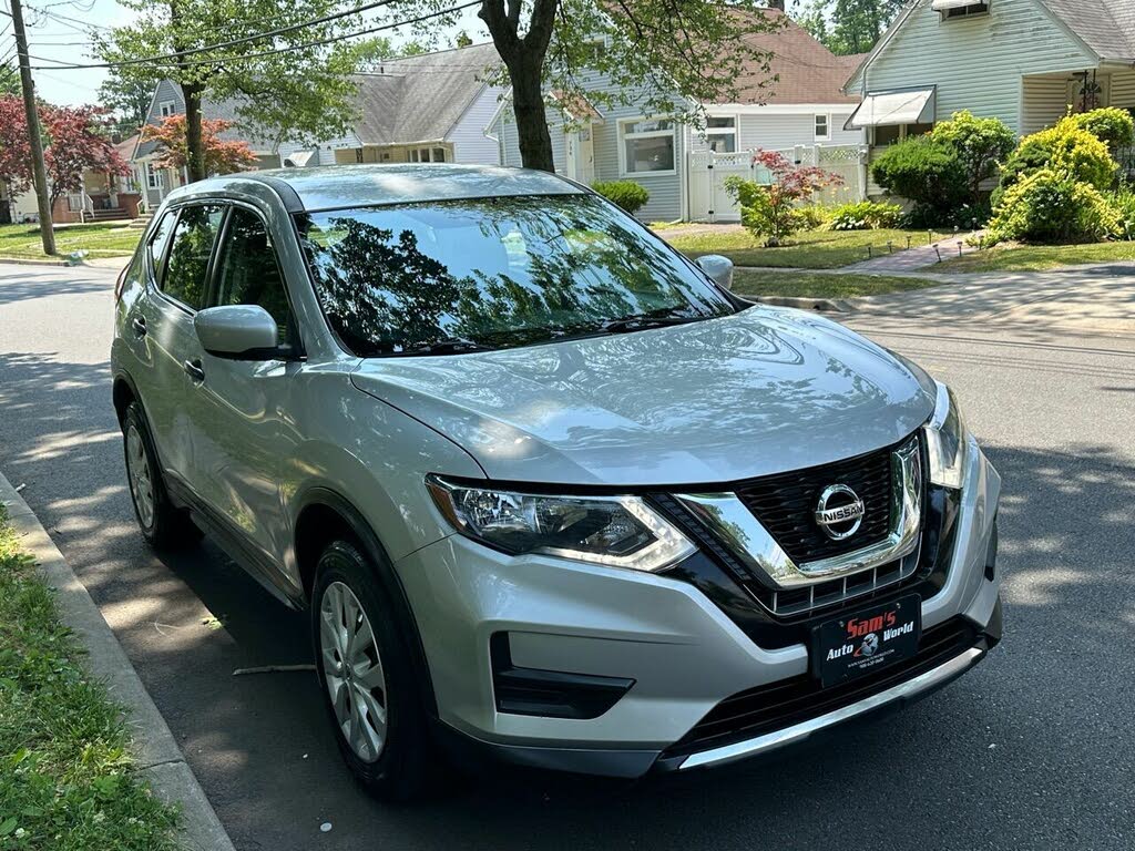 Vehicle view 4
