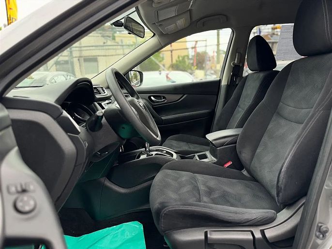 Vehicle view 7