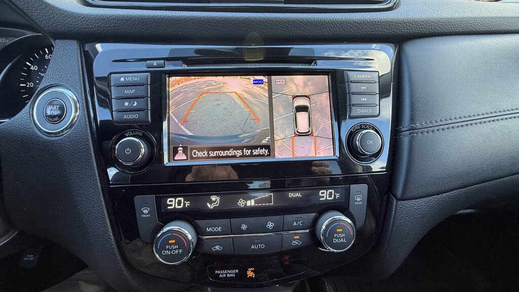 Vehicle view 19