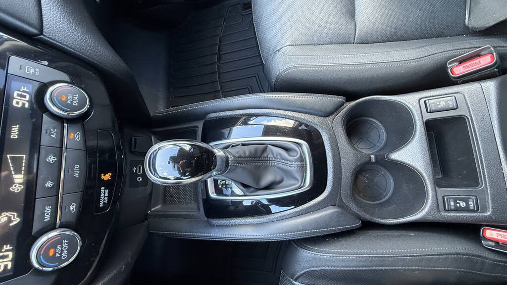 Vehicle view 25