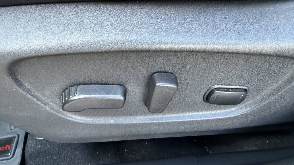 Vehicle view 29