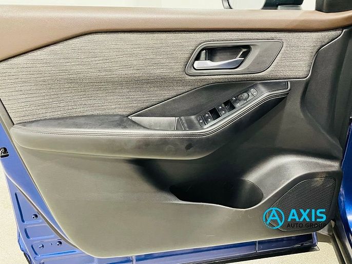 Vehicle view 25