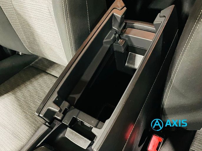 Vehicle view 87
