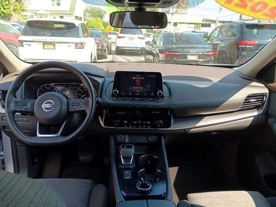 Vehicle view 6