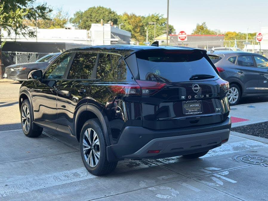Vehicle view 6