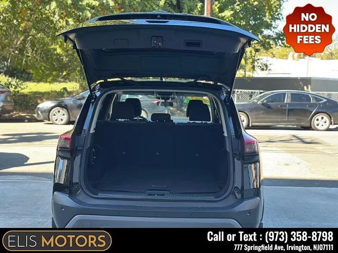 Vehicle view 8