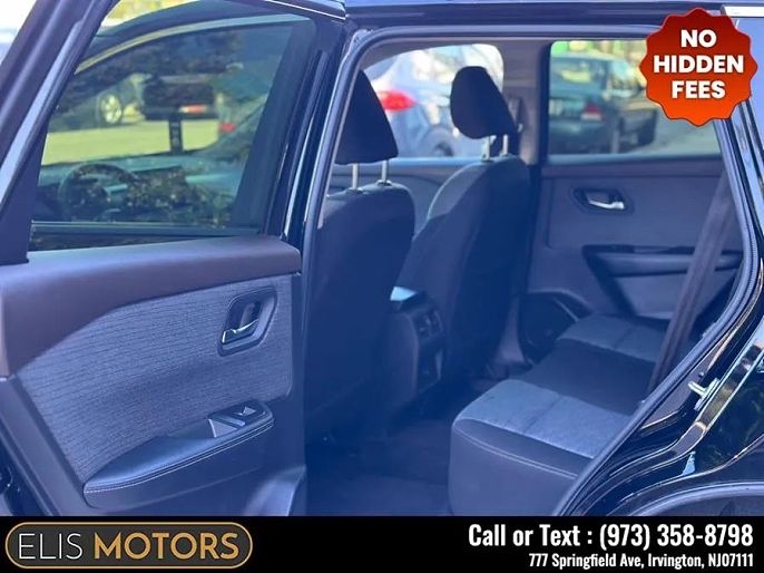 Vehicle view 9