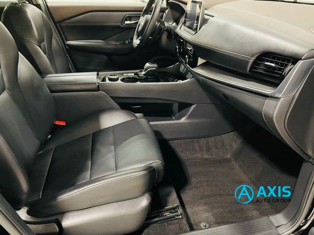 Vehicle view 33