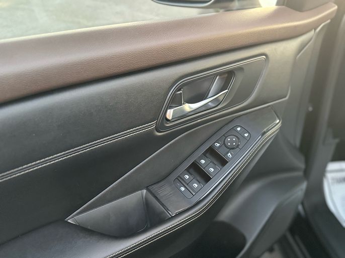 Vehicle view 20