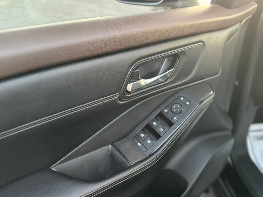Vehicle view 22