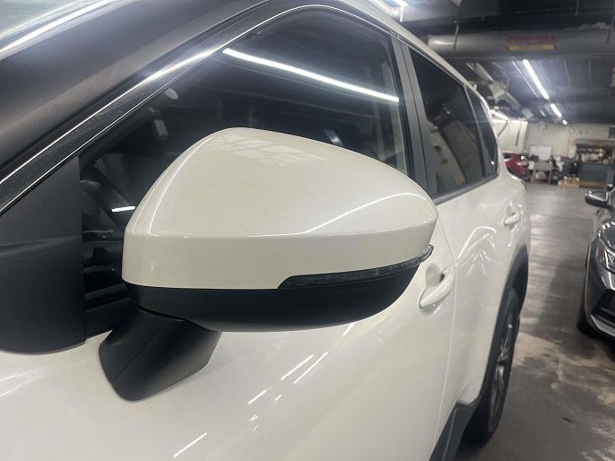 Vehicle view 12
