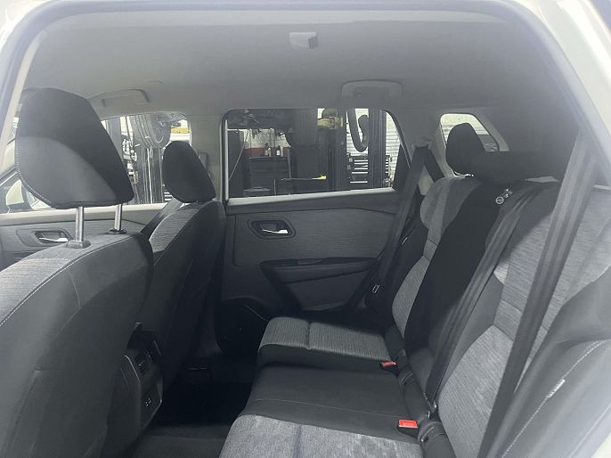 Vehicle view 14